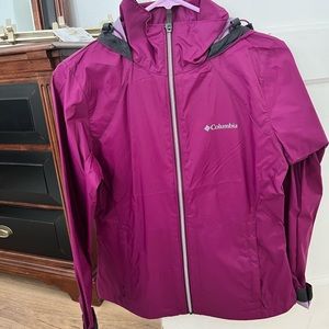 Columbia Wind Breaker